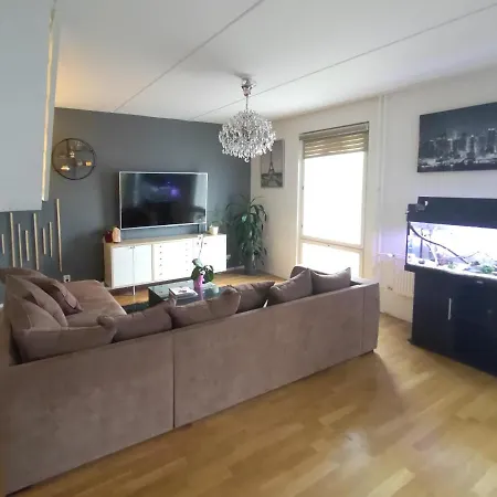 Penthouse Near The West Harbor 아파트 헬싱키