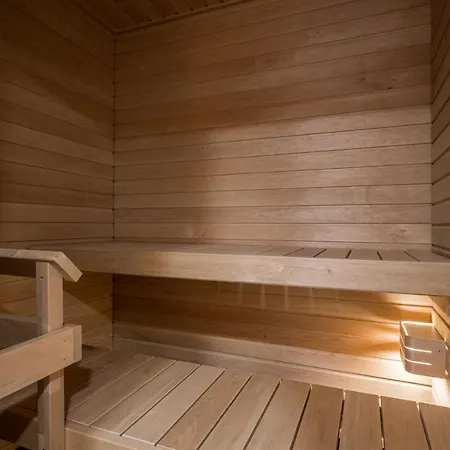 Penthouse Near The West Harbor *