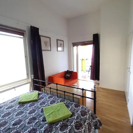 דירה Penthouse Near The West Harbor הלסינקי