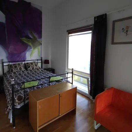 דירה Penthouse Near The West Harbor