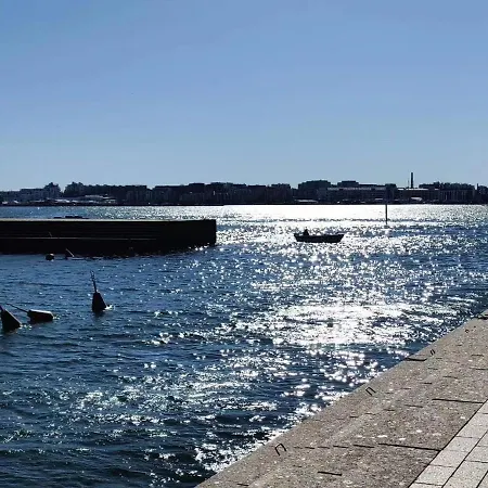 דירה Penthouse Near The West Harbor